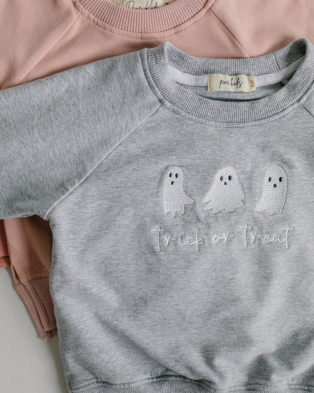 GLOW-IN-THE-DARK Pullover Sweatshirt - trick or treat
